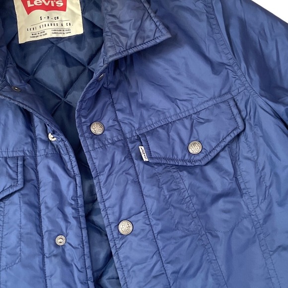 Levi's Relaxed Fit Lightweight‎ Padded Jacket Small Blue Snap Trucker Coat - Picture 3 of 10